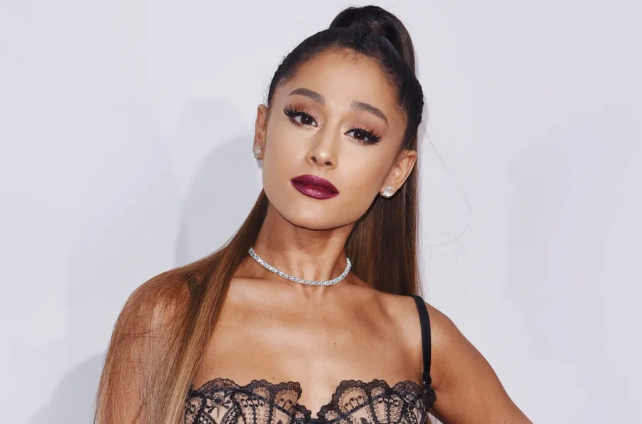 Ariana Grande στέφεται βασίλισσα του Instagram