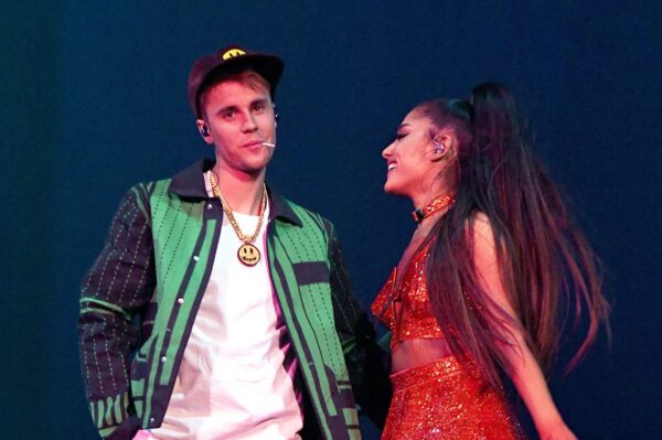 O Justin Bieber δίνει ρεσιτάλ στη σκηνή του Coachella 2019!
