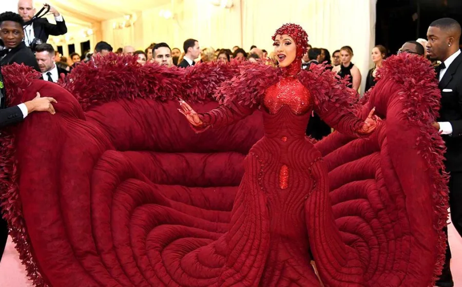 φόρεμα της Cardi B στο Met Gala 2019