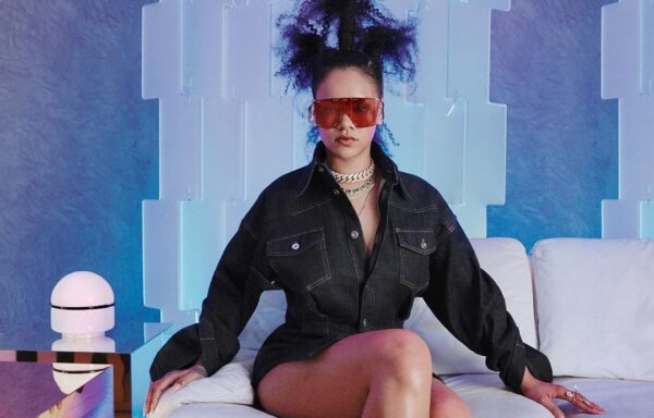 Η Rihanna αποκαλύπτει τον τίτλο του νέου της άλμπουμ!