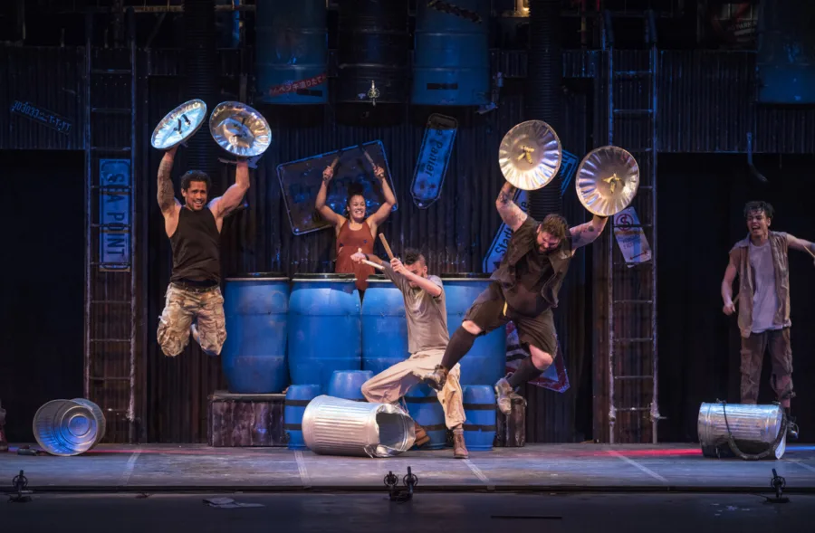 STOMP