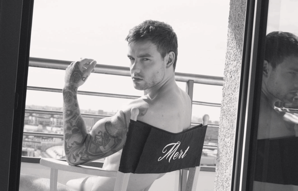 Ο Liam Payne ανεβάζει τη θερμοκρασία με μια γυμνή φωτογράφιση!