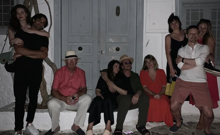 Bono των U2 κάνει διακοπές στην Ελλάδα