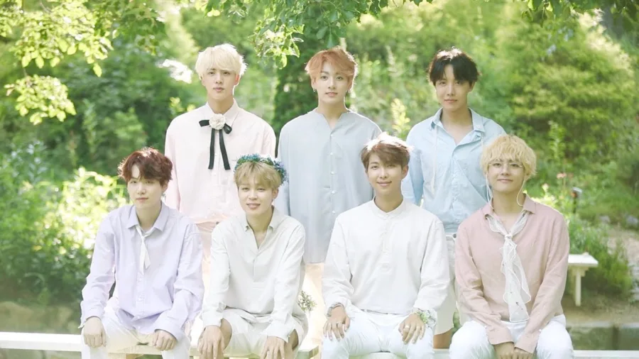 ιστορία των BTS στην τηλεόραση! Το αγαπημένο boyband αποκτά την δική του τηλεοπτική σειρά.