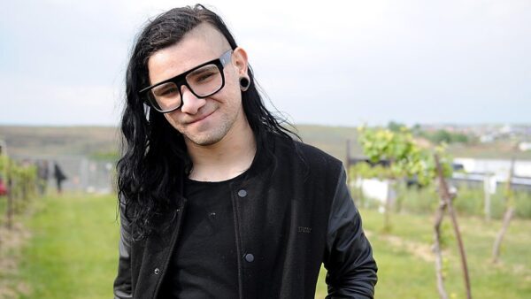 Σε έχουν «φάει» τα κουνούπια; Η μουσική του Skrillex μπορεί να σε βοηθήσει!