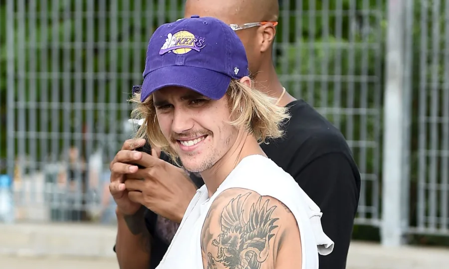 To Χριστουγεννιάτικο δώρο του Justin Bieber στους θαυμαστές του