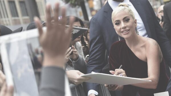 H Lady Gaga επιστρέφει στη μεγάλη οθόνη με νέα ταινία…