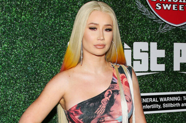 Θύματα ληστείας έπεσαν η Iggy Azalea και ο Playboi Carti