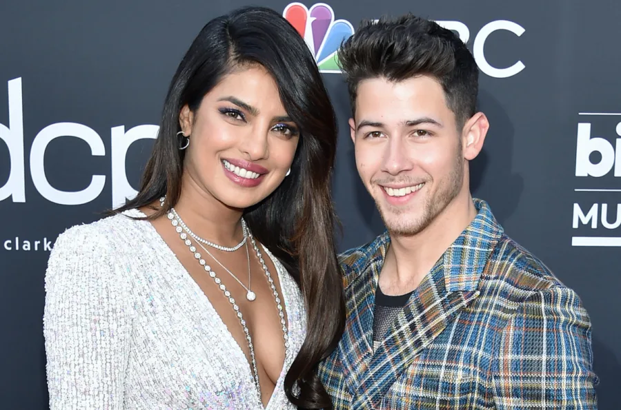 Ο Nick Jonas και η Priyanka Chopra ετοιμάζουν μια γαμήλια τηλεοπτική σειρά