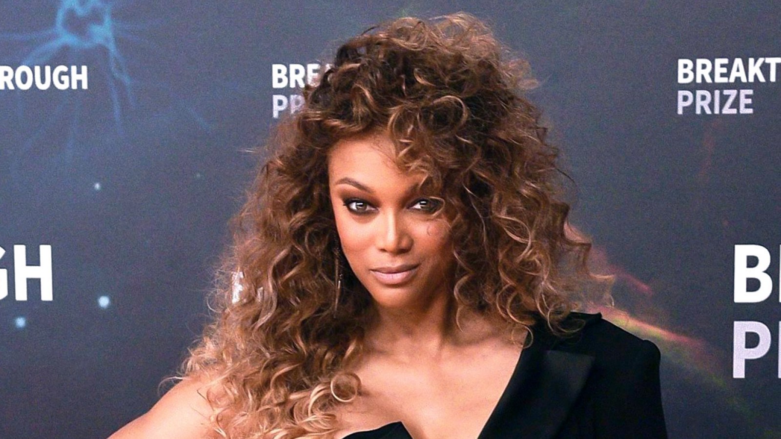 Η Tyra Banks μηνύει το Netflix και η πλατφόρμα περνά στην αντεπίθεση