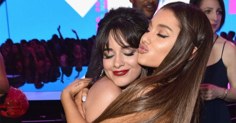 H Camila Cabello μιλάει για τη φιλία της με την Ariana Grande