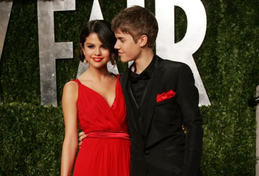 Η Selena Gomez και ο Justin Bieber σε επίσημη εκδήλωση.