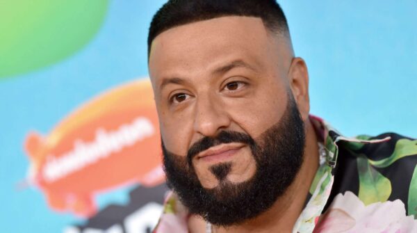 O DJ Khaled σχεδιάζει να φέρει σπίτι του κουρέα ντυμένο αστροναύτη!