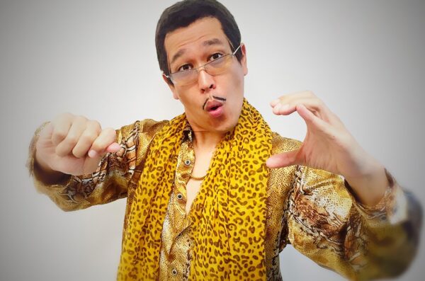 Ο Pikotaro επιστρέφει με νέο hit για το σωστό πλυσιμο των χεριών!
