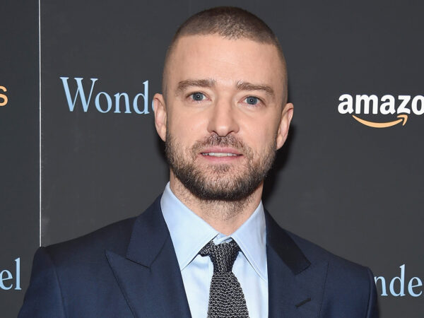 Ήξερες ότι ο Justin Timberlake έχει παίξει σε vídeo clip του Elton John;