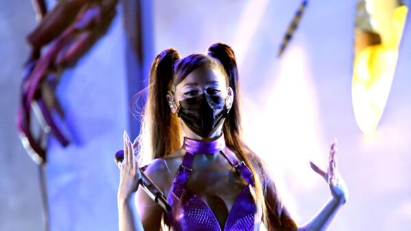 Η Ariana Grande έγινε η γυναίκα με τους περισσότερους followers στο Instagram!