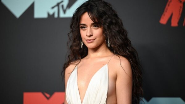 H Camila Cabello θα υποδυθεί την «Σταχτοπούτα» τον ερχόμενο Φεβρουάριο!