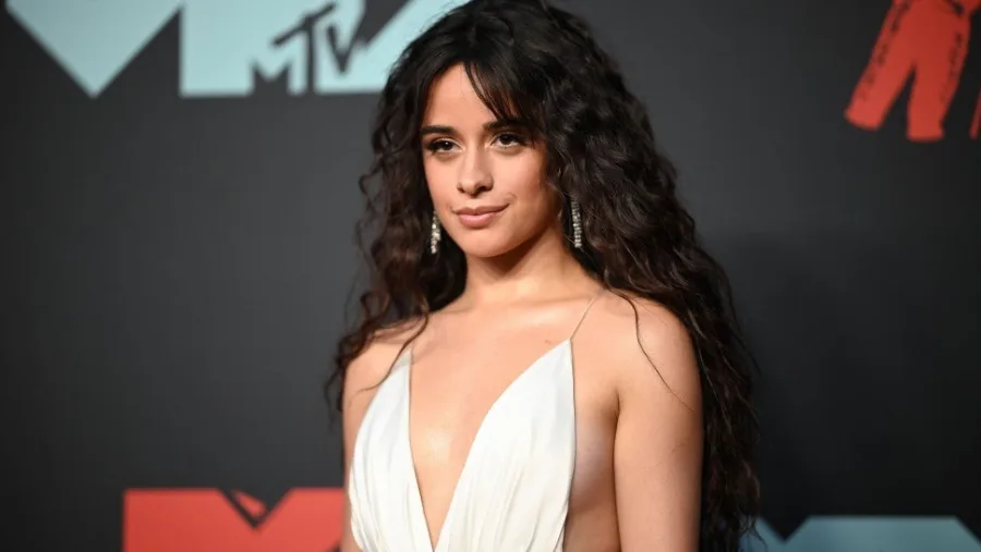 H Camila Cabello θα υποδυθεί την «Σταχτοπούτα» τον ερχόμενο Φεβρουάριο!