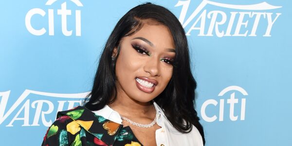 H Megan Thee Stallion αποκάλυψε ότι ο Tory Lanez προσπάθησε να εξαγοράσει τη σιωπή της!