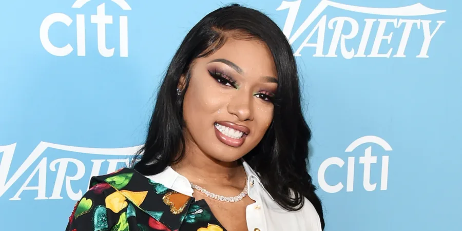 H Megan Thee Stallion αποκάλυψε ότι ο Tory Lanez προσπάθησε να εξαγοράσει την σιωπή της!