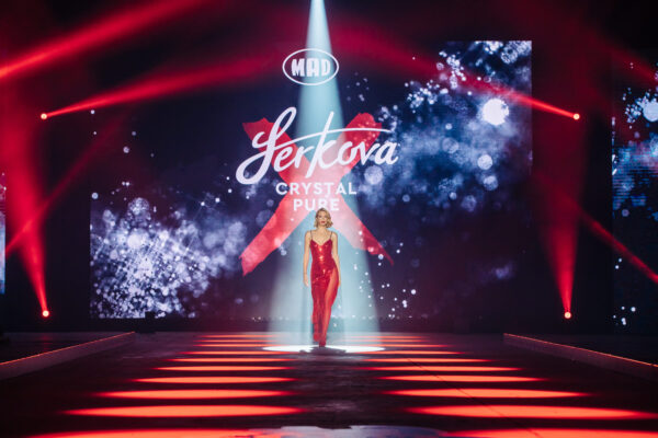 «MadWalk 2020 by Serkova Crystal Pure – The Fashion Music Project»