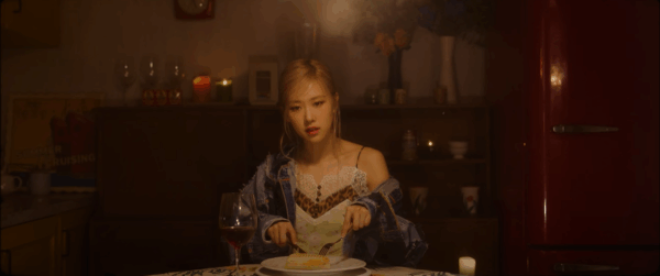 Η Rose από τις Blackpink κυκλοφόρησε teaser από το πρώτο solo τραγούδι της
