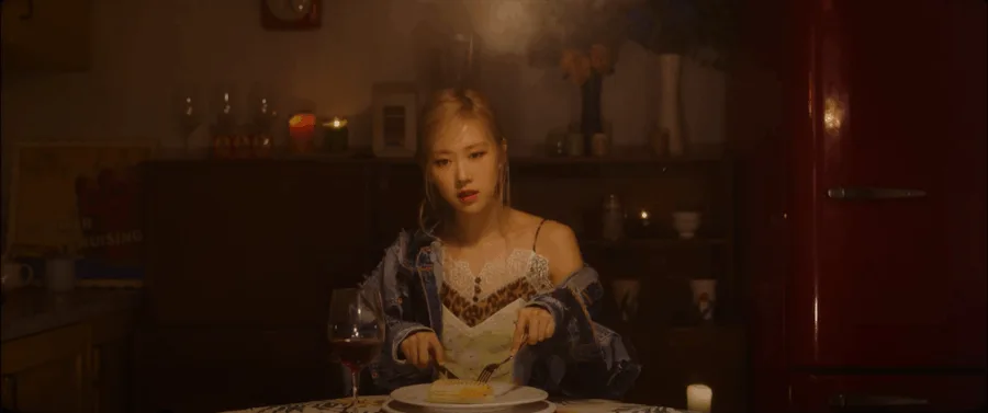 Η Rose από τις Blackpink κυκλοφόρησε teaser από το πρώτο solo τραγούδι της