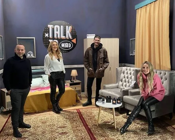 «Στην Πιο Δύσκολη Ώρα»: Η Βίκυ Καρατζόγλου