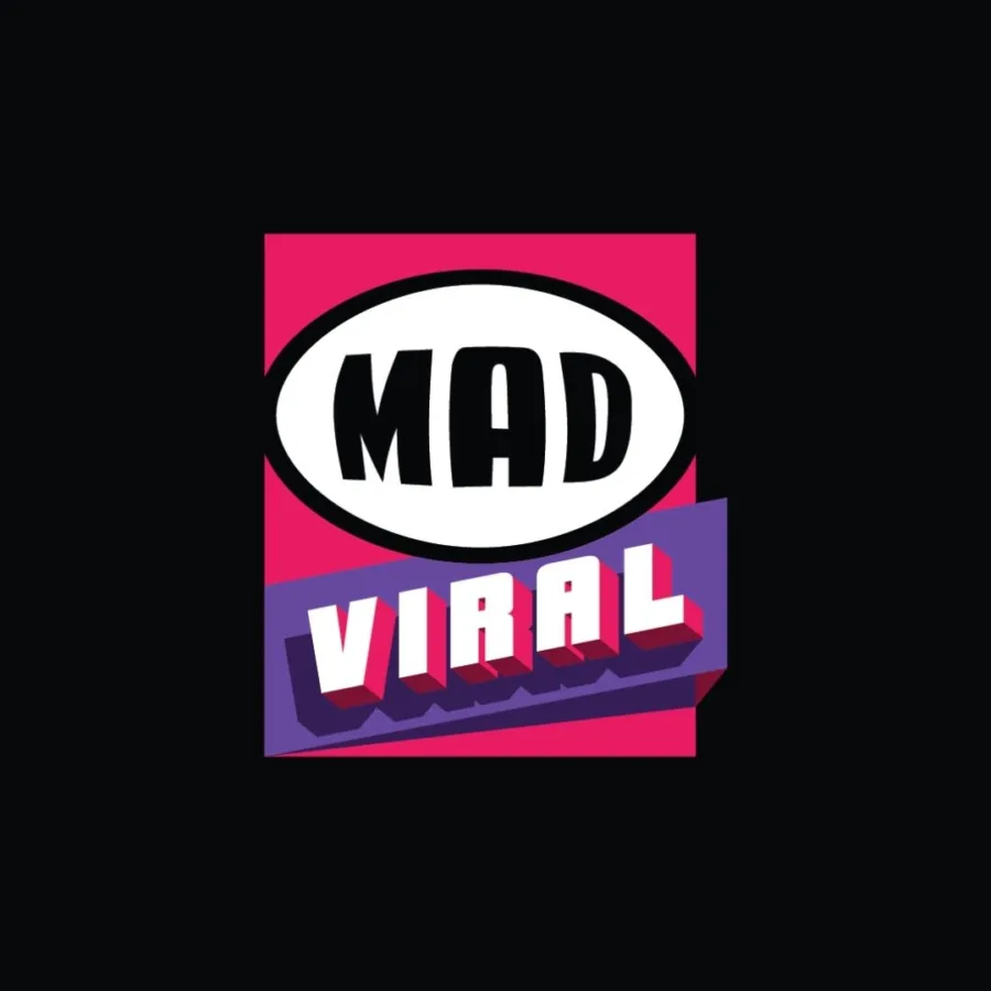 Το λογότυπο του Mad Viral σε ροζ φόντο