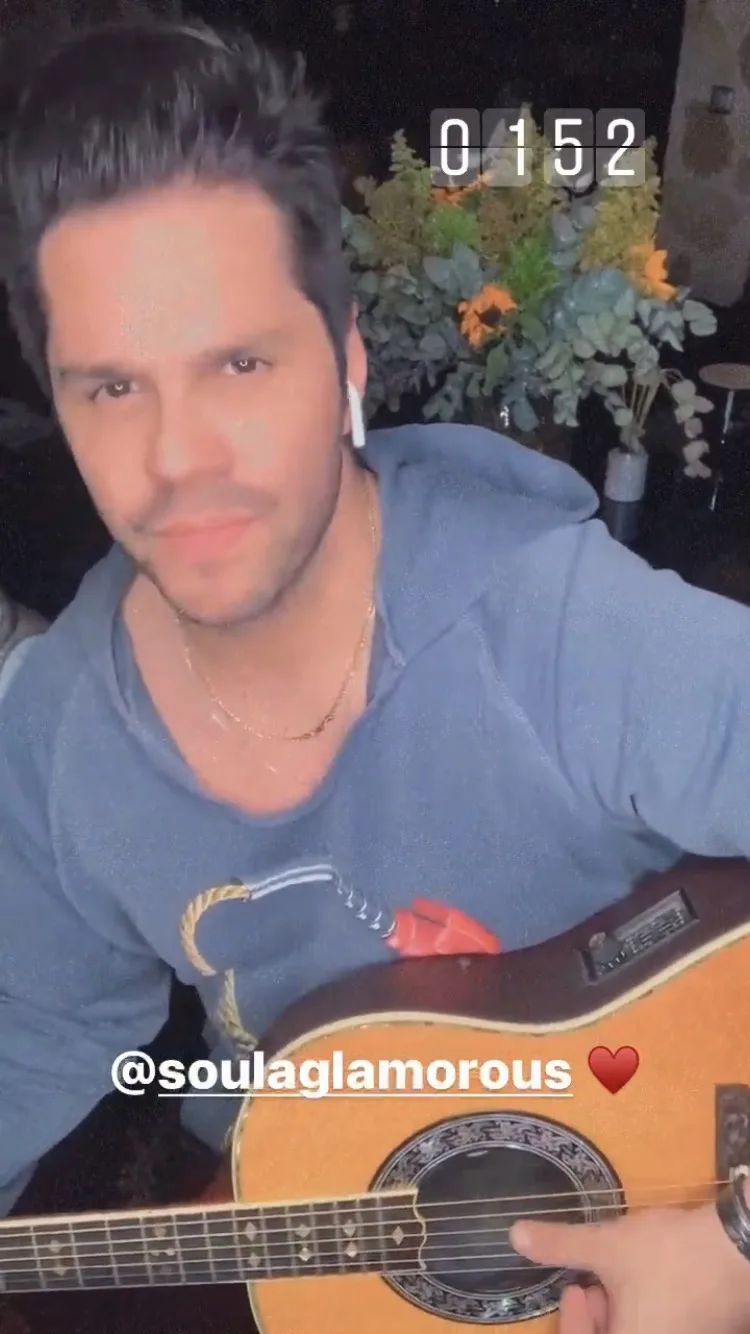 soula_glamorous_giorgos_tsalikis