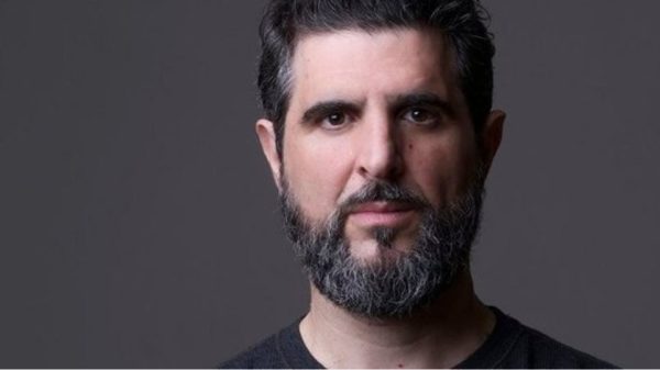 Ποιος ηθοποιός έγινε το “μήλο της έριδος” για τον Γιώργο Καπουτζίδη και τον Χριστόφορο Παπακαλιάτη;