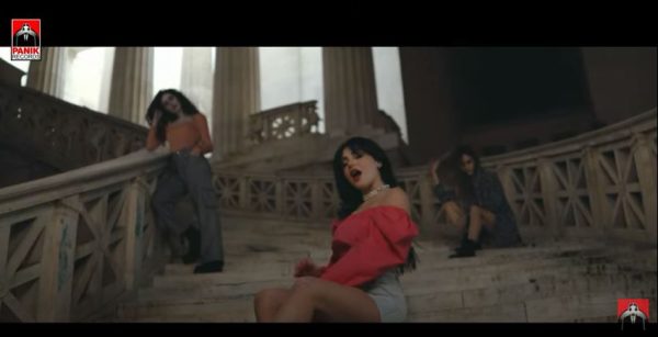 Η Georgina Panou μας συστήνεται δισκογραφικά και μας λέει «Μόνο Εμένα»!
