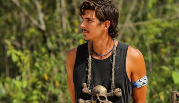 Survivor: Αποχώρησε ο Παύλος Γαλακτερός