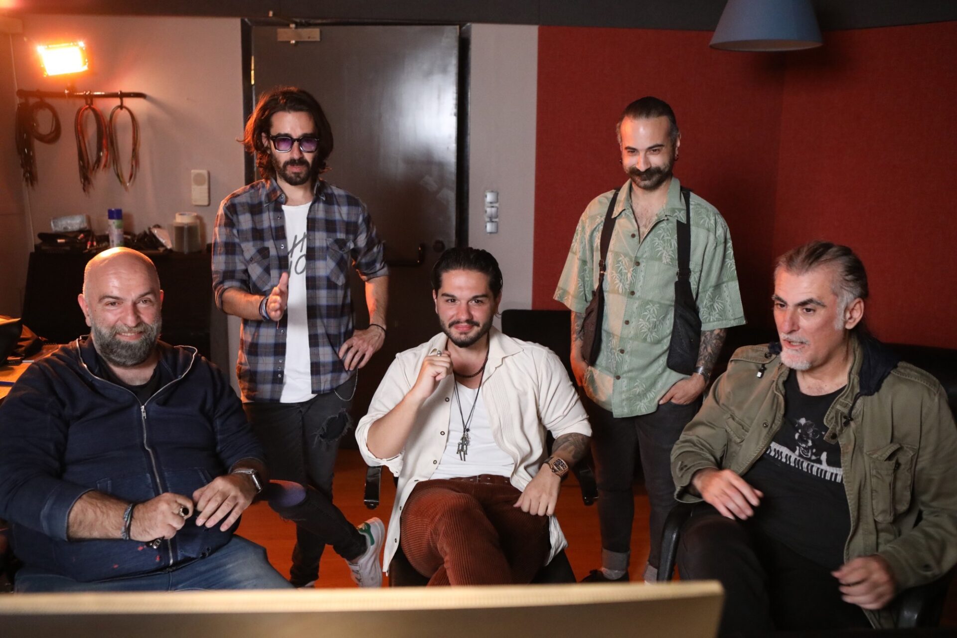 Πυξ Λαξ και MΕΛISSES μαζί στο studio!
