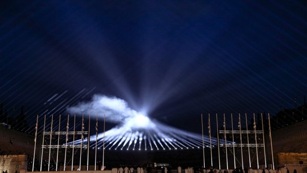 Ποιοι διάσημοι βρέθηκαν στο show «Dior Celebrates Greece»;
