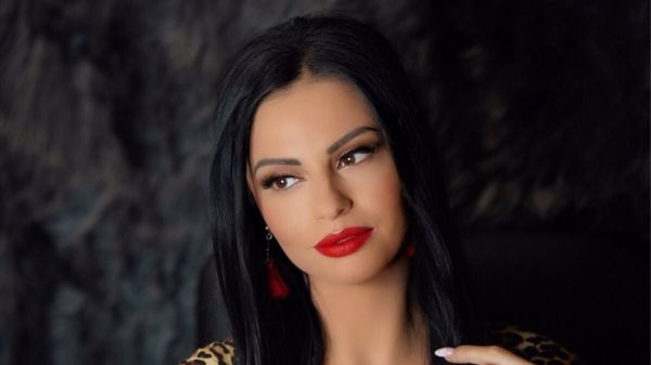 Παντρεύεται η Δήμητρα Αλεξανδράκη