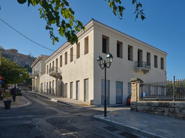 Πωλείται το πρώτο ξενοδοχείο της Αθήνας