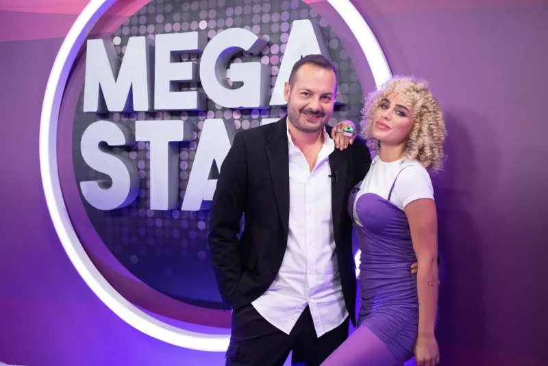 Η Konnie Μεταξά και ο Αντώνης Δημητριάδης στο πλατό του MEGA Star.