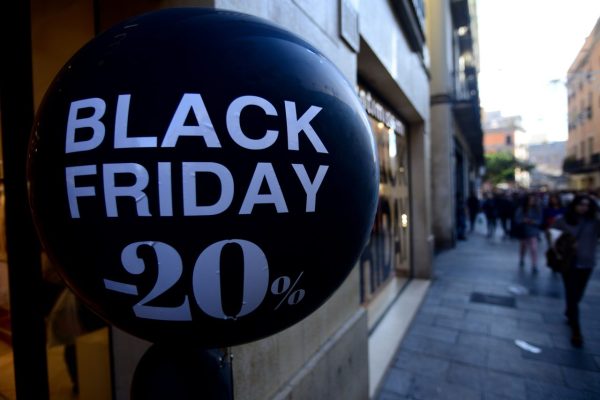 Black Friday: Πότε πέφτει φέτος;