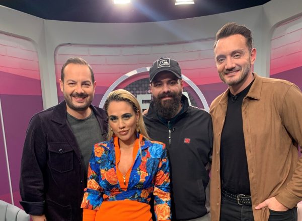 Το «MEGA Star» υποδέχεται τον Χρήστο Μενιδιάτη και τον Θανάση Πασσά