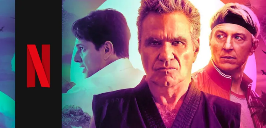 Αφίσα της σειράς Cobra Kai με τρεις πρωταγωνιστές και το λογότυπο του Netflix.