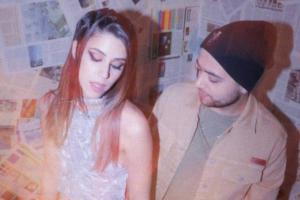 Demy: Κυκλοφόρησε το νέο της video clip «Apothimena» με τον JiMBo