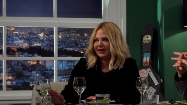 Νάνσυ Ζαμπέτογλου: «Όλες οι γυναίκες αξίζουμε την αγάπη που δίνεται απλόχερα»