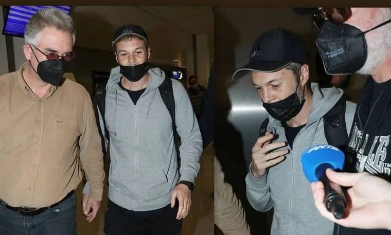 Ο Άγγελος Πουλής στο αεροδρόμιο μετά την αποχώρησή του από το Survivor.