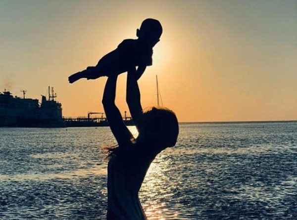 Αθηνά Οικονομάκου: Το story για τα γενέθλια του γιου της