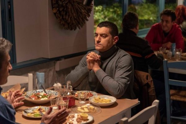 «Σασμός»: Ποιος κρύβεται πίσω από το φιάσκο;