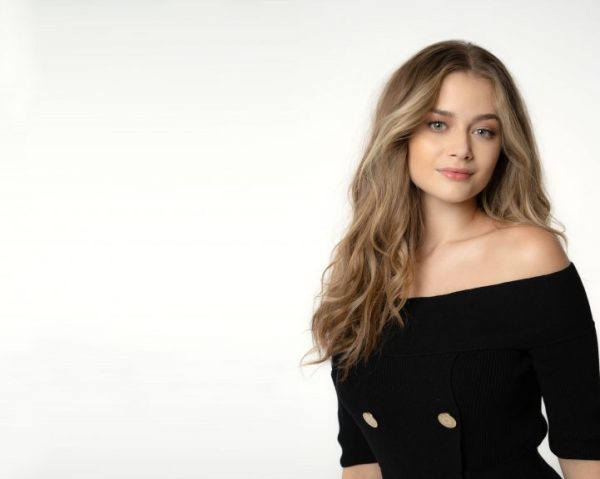 Eurovision 2022: Η Stefania ανακοινώνει το 12άρι της Ελλάδας