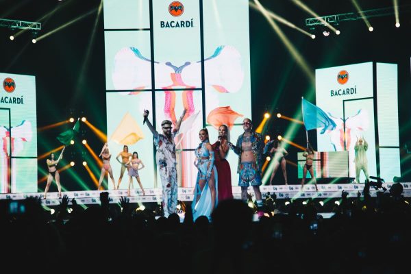 Fy, MC Daddy, DISPLAY, Έλενα Tσαγκρινού, Κοnnie Metaxa – NISI | MadVMA22 από τη ΔΕΗ