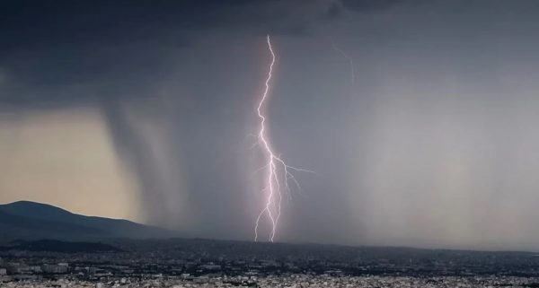 Έκτακτο Δελτίο της ΕΜΥ: Έρχεται η κακοκαιρία “Genesis”