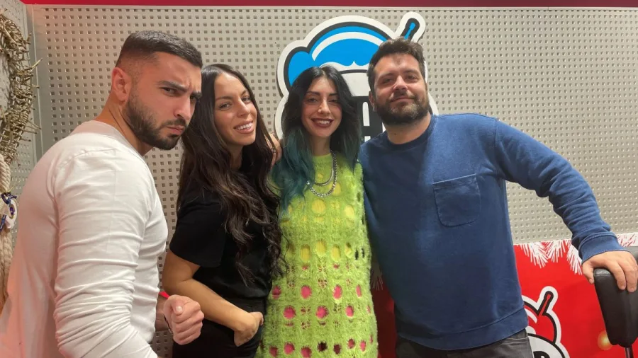 Ο Αλέξης Μαρκάζος, η Κυριακή και η Φωτεινή Αριστακεσιάν στο Mad Radio 106,2.